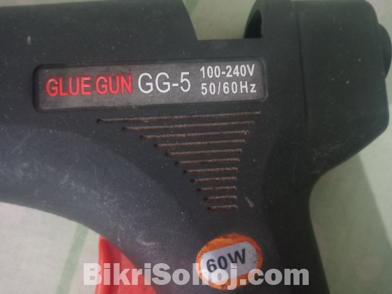 Glue gun